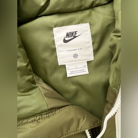 NEW with tags - Nike Therma-Fit Vest - Picture 3 of 3